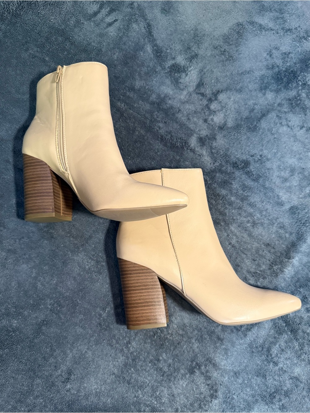 Beige Leather Block Heel Ankle Boots - Stylish Women's Chelsea Booties
